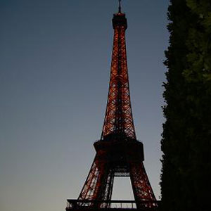 Eiffel-Tower---Paris,-Franc.jpg