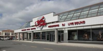 Guitar Center-A.jpg