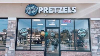 Philly Pretzel Factory-A.jpg